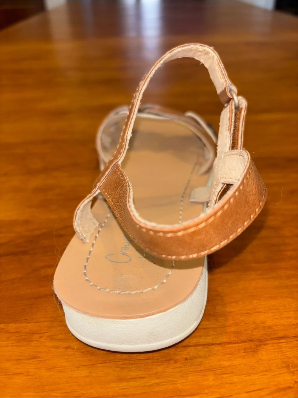 CROWN VINTAGE GIRLS SANDALS EUC SIZE 4 CHARLOTTE BROWN IRIDESCENT STRAPPY BOHO🤎